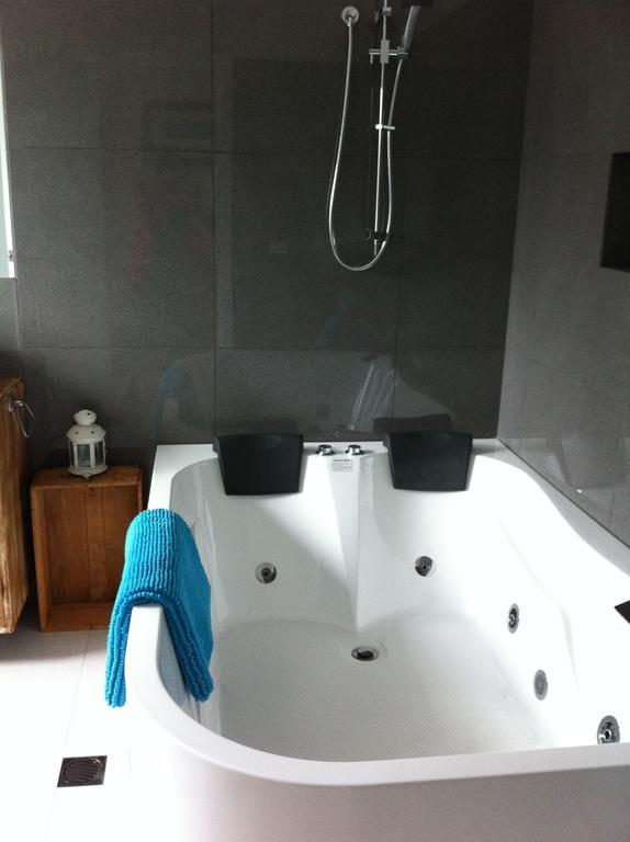 Sea Salt Bnb Rosebud Rom bilde